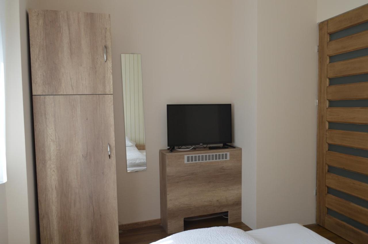 Bettina Vendeghaz Apartment Kiskoros Bagian luar foto